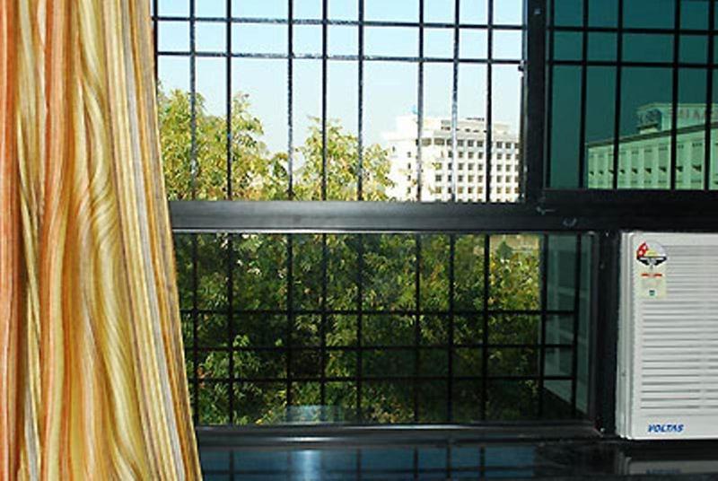 Sai Ganesh Hotel Ширди Екстериор снимка