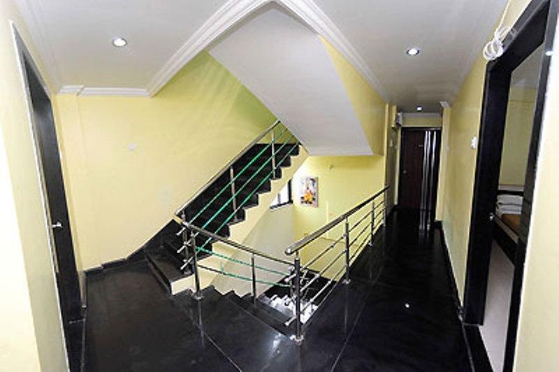 Sai Ganesh Hotel Ширди Екстериор снимка